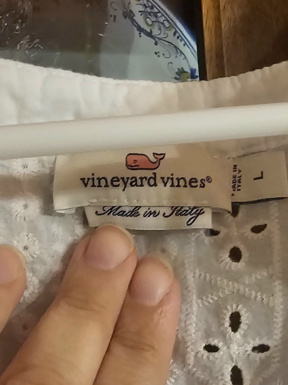 Vinyard Vines White Eyelet Tassel V-Neck Women's Top - Picture 3 of 8